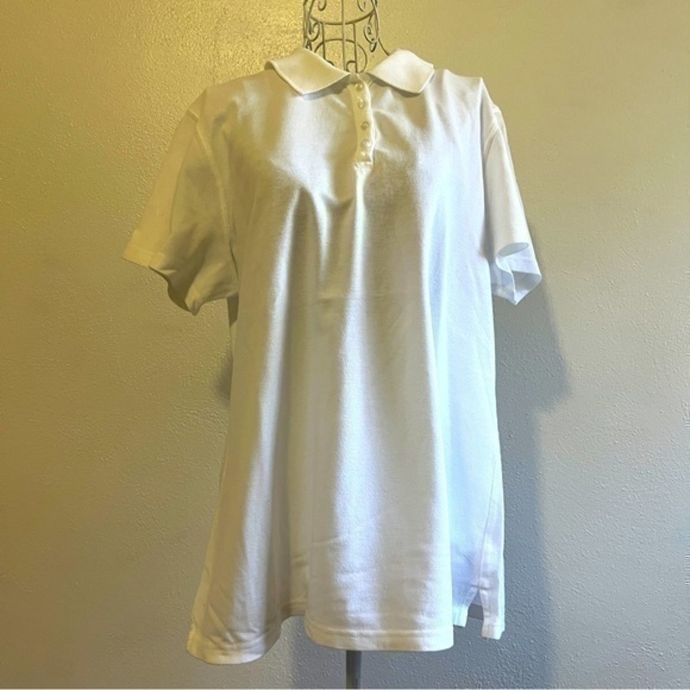 Karen Scott 100% cotton white, 4-button polo shirt, Sz L. Preowned. EUC.